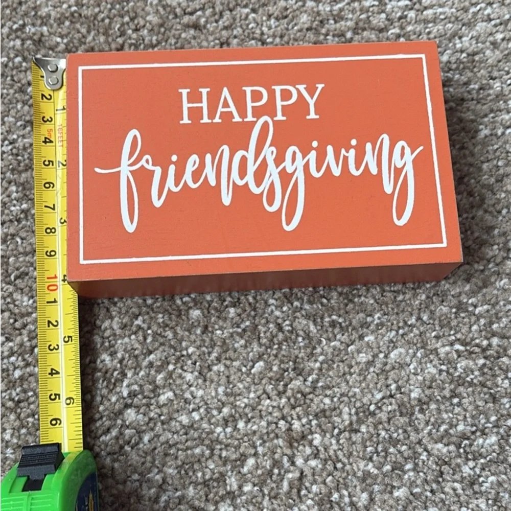 Orange 'Happy Friendsgiving' Sign